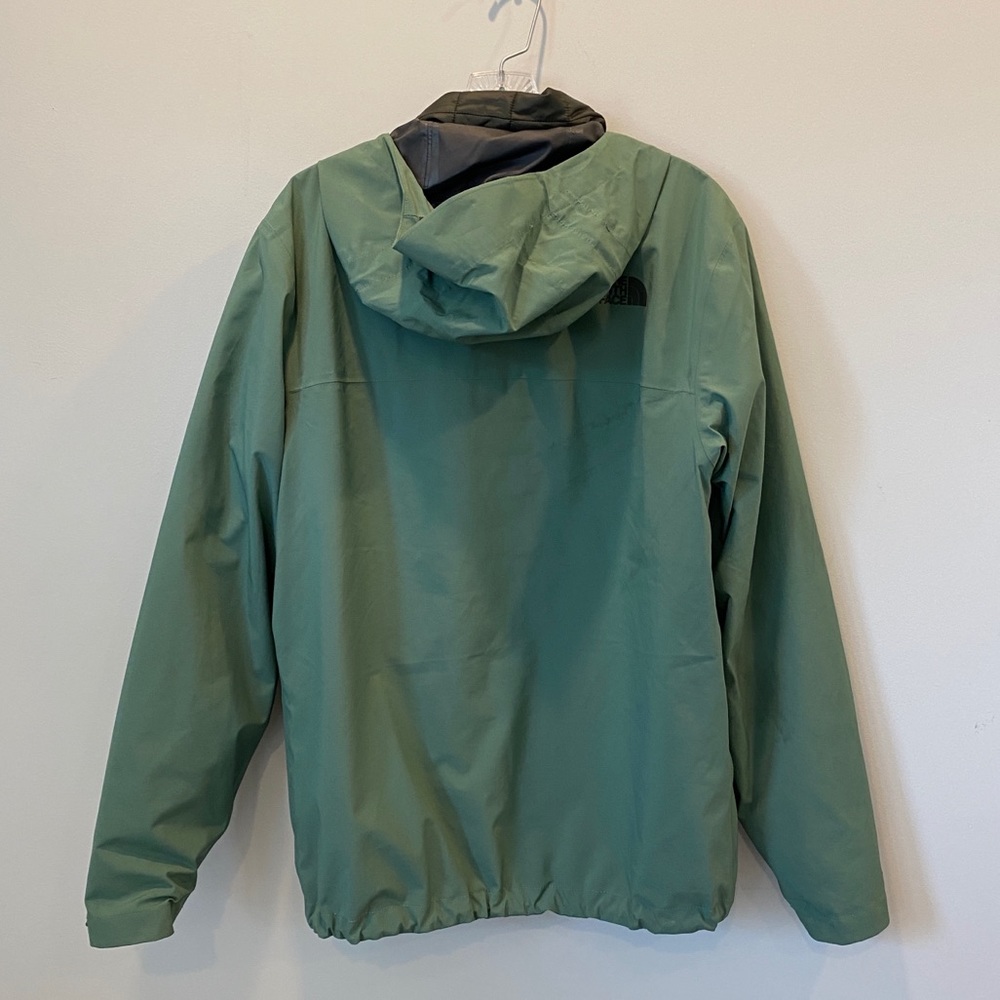 North face jacket - Picture 4 of 7